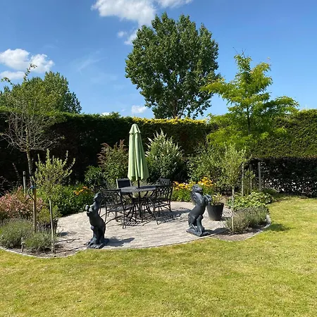 D' Uitwijkerpoort * Uitwijk