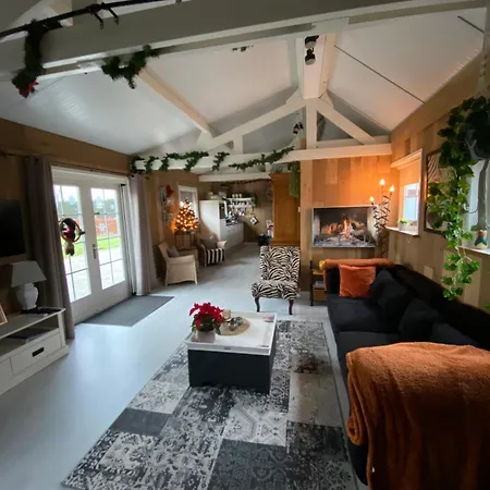 D' Uitwijkerpoort * Uitwijk