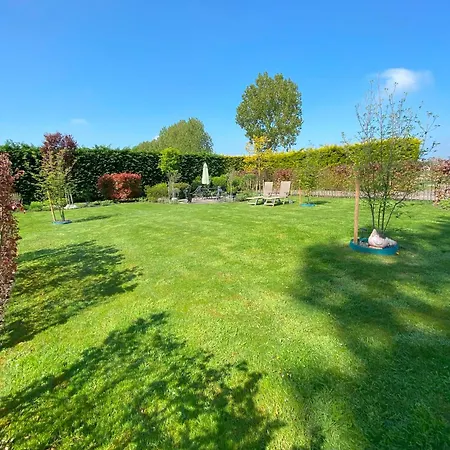 شقة D' Uitwijkerpoort *