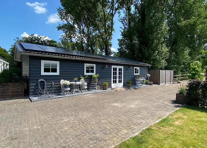 D' Uitwijkerpoort アパート Uitwijk